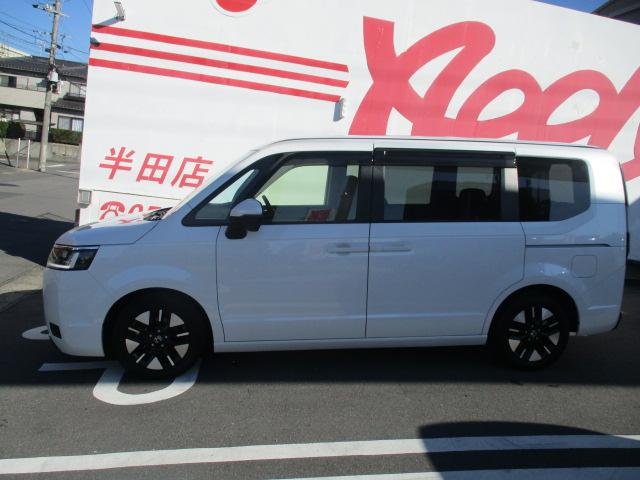 ステップワゴン エアー　純正ナビ　バックモニター　両側パワスラ　スマートキー２個　ＬＥＤヘッドライト（5枚目）