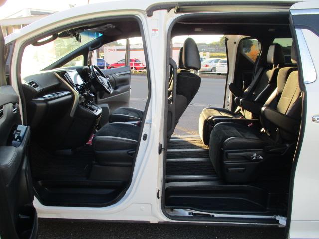 アルファード 2.5S タイプゴールド 純正ディスプレイオーディオナビ バックモニター ETC 純正12.1リアモニター 純正CD・DVDデッキ 両側パワースライドドア モデリスタエアロ(F・S・R) ワンオーナー 1年保証(17枚目)