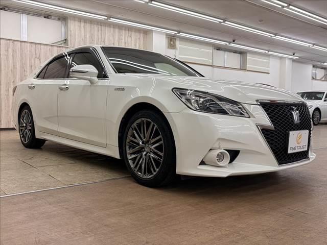 クラウンハイブリッド アスリートＳ　禁煙車　純正ＨＤＤナビ　バックカメラ　フルセグテレビ　Ｂｌｕｅｔｏｏｔｈ　ＬＥＤヘッドライト　パワーシート　シートヒーター　クルーズコントロール　スマートキ　ＭＴモード付シフト　ＥＴＣ　オートエアコン（15枚目）