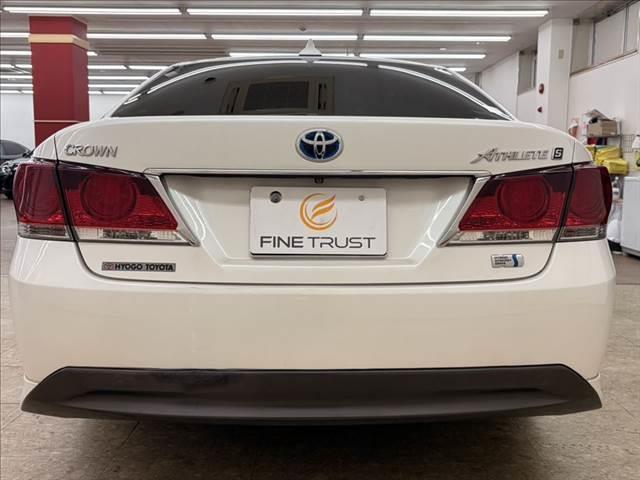 クラウンハイブリッド アスリートＳ　禁煙車　純正ＨＤＤナビ　バックカメラ　フルセグテレビ　Ｂｌｕｅｔｏｏｔｈ　ＬＥＤヘッドライト　パワーシート　シートヒーター　クルーズコントロール　スマートキ　ＭＴモード付シフト　ＥＴＣ　オートエアコン（18枚目）
