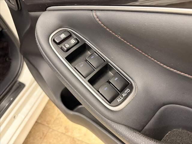 クラウンハイブリッド アスリートＳ　禁煙車　純正ＨＤＤナビ　バックカメラ　フルセグテレビ　Ｂｌｕｅｔｏｏｔｈ　ＬＥＤヘッドライト　パワーシート　シートヒーター　クルーズコントロール　スマートキ　ＭＴモード付シフト　ＥＴＣ　オートエアコン（36枚目）