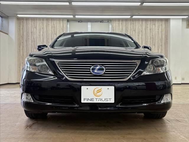 ＬＳ ＬＳ６００ｈＬ後席セパレートシートパッケージ　レーダークルーズコントロール　マークレビンソン　衝突軽減ブレーキ　コーナーセンサー　ステアリングヒーター　シートエアコン　本革シート　禁煙車　サンルーフ　純正ＨＤＤナビ　シートヒーター　パワーシート（16枚目）