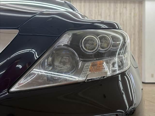 ＬＳ ＬＳ６００ｈＬ後席セパレートシートパッケージ　レーダークルーズコントロール　マークレビンソン　衝突軽減ブレーキ　コーナーセンサー　ステアリングヒーター　シートエアコン　本革シート　禁煙車　サンルーフ　純正ＨＤＤナビ　シートヒーター　パワーシート（23枚目）