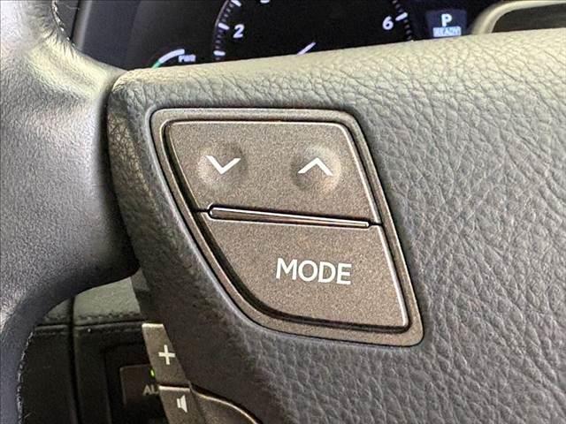 ＬＳ ＬＳ６００ｈＬ後席セパレートシートパッケージ　レーダークルーズコントロール　マークレビンソン　衝突軽減ブレーキ　コーナーセンサー　ステアリングヒーター　シートエアコン　本革シート　禁煙車　サンルーフ　純正ＨＤＤナビ　シートヒーター　パワーシート（44枚目）