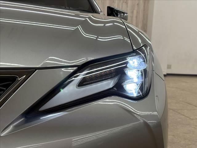 ＲＣ ＲＣ３００　Ｆスポーツ　赤本革シート　禁煙車　ベンチレーション　純正１０．２５インチナビ　バックカメラ　レーダークルーズコントロール　シートヒーター　３眼ＬＥＤヘッドライト　パワーシート　衝突軽減ブレーキ　Ｂｌｕｅｔｏｏｔｈ（12枚目）