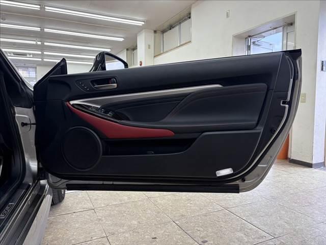 ＲＣ ＲＣ３００　Ｆスポーツ　赤本革シート　禁煙車　ベンチレーション　純正１０．２５インチナビ　バックカメラ　レーダークルーズコントロール　シートヒーター　３眼ＬＥＤヘッドライト　パワーシート　衝突軽減ブレーキ　Ｂｌｕｅｔｏｏｔｈ（51枚目）