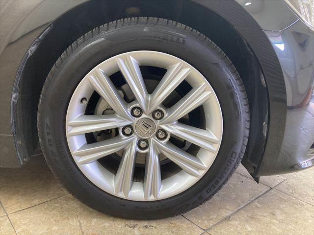 クラウンハイブリッド アスリートＳ　純正ＨＤＤナビ　フルセグＴＶ　バックカメラ　クルーズコントロール　Ｂｌｕｅｔｏｏｔｈ　スマートキー　シートヒーター　ＨＩＤヘッドライト　ＬＥＤフォグランプ　純正１７インチアルミホイール　パワーシート（13枚目）