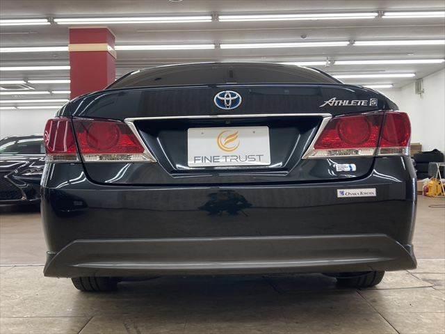 クラウンハイブリッド アスリートＳ　純正ＨＤＤナビ　フルセグＴＶ　バックカメラ　クルーズコントロール　Ｂｌｕｅｔｏｏｔｈ　スマートキー　シートヒーター　ＨＩＤヘッドライト　ＬＥＤフォグランプ　純正１７インチアルミホイール　パワーシート（17枚目）