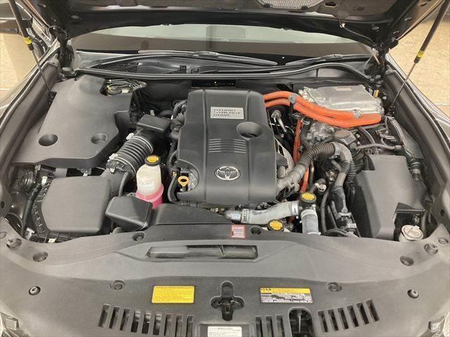 クラウンハイブリッド アスリートＳ　純正ＨＤＤナビ　フルセグＴＶ　バックカメラ　クルーズコントロール　Ｂｌｕｅｔｏｏｔｈ　スマートキー　シートヒーター　ＨＩＤヘッドライト　ＬＥＤフォグランプ　純正１７インチアルミホイール　パワーシート（32枚目）