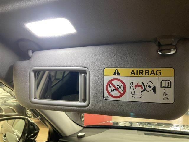 クラウンハイブリッド アスリートＳ　純正ＨＤＤナビ　フルセグＴＶ　バックカメラ　クルーズコントロール　Ｂｌｕｅｔｏｏｔｈ　スマートキー　シートヒーター　ＨＩＤヘッドライト　ＬＥＤフォグランプ　純正１７インチアルミホイール　パワーシート（47枚目）