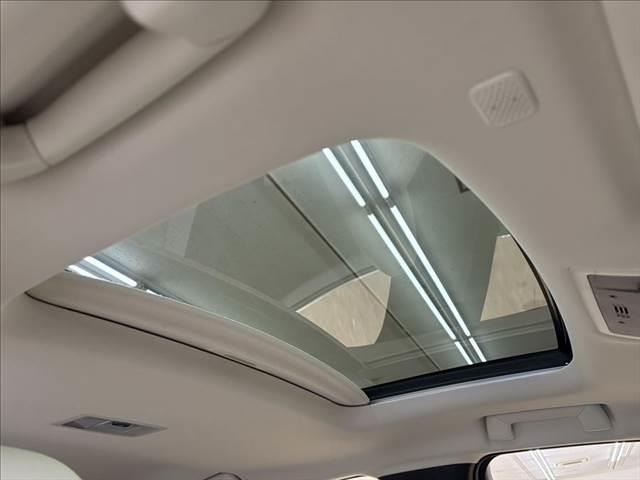 LEXUS UX UX300E VERSION L