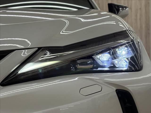 LEXUS UX UX300E VERSION L