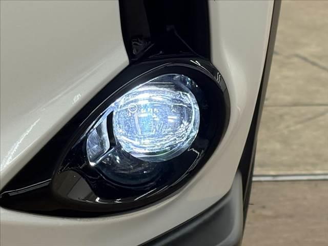 LEXUS UX UX300E VERSION L