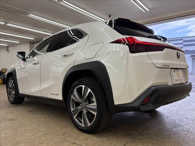 LEXUS UX UX300E VERSION L