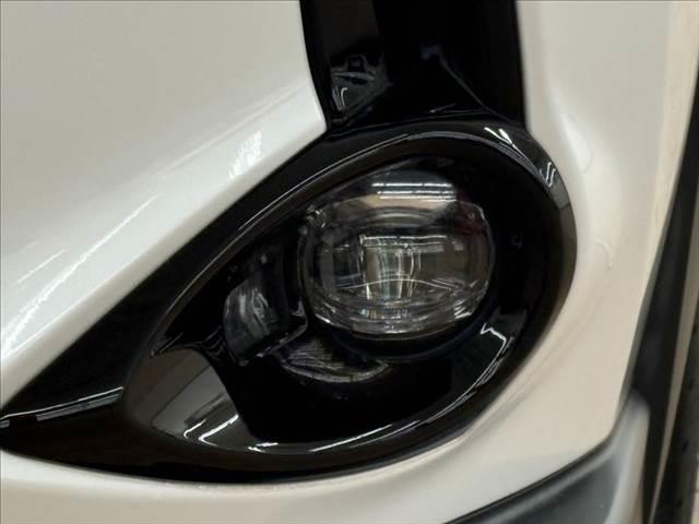 LEXUS UX UX300E VERSION L