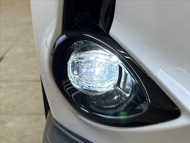 LEXUS UX UX300E VERSION L