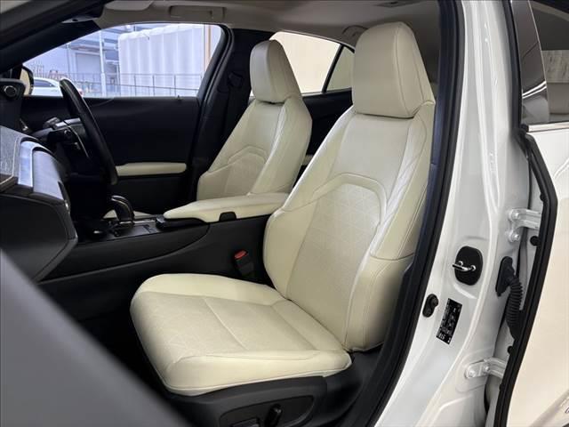 LEXUS UX UX300E VERSION L