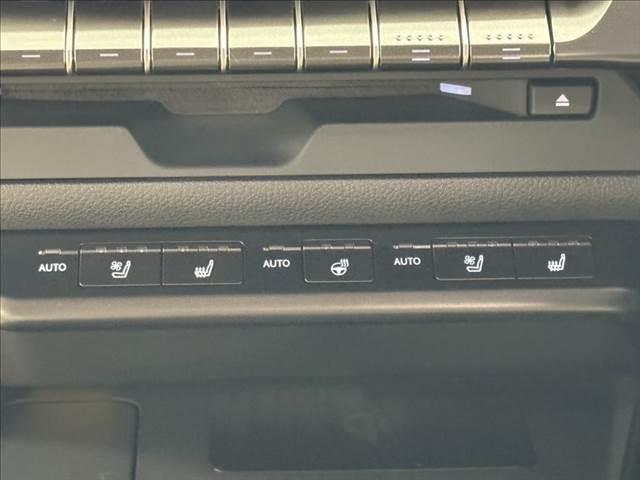 LEXUS UX UX300E VERSION L