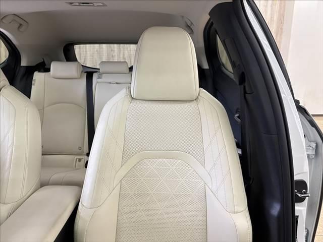 LEXUS UX UX300E VERSION L