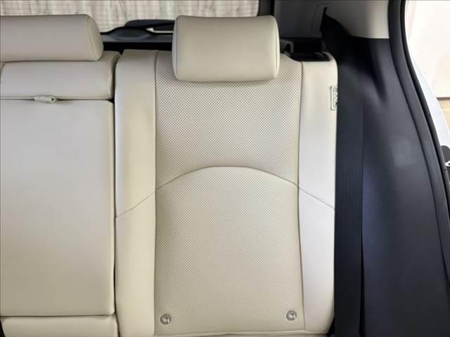 LEXUS UX UX300E VERSION L