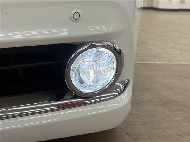 クラウンマジェスタ マジェスタ Fバージョン 禁煙車 全方位カメラ 純正OP18インチAW 黒革シート レーダークルーズコントロール シートヒーター ベンチレーション 純正ナビ フルセグTV ETC LEDヘッドランプ クリアランスソナー(13枚目)