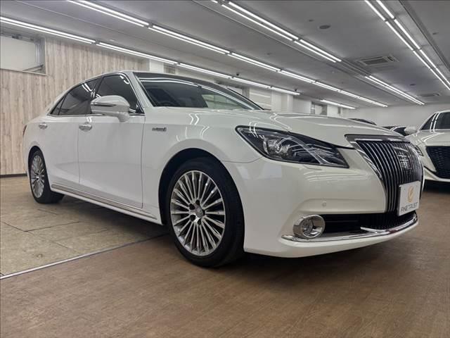 クラウンマジェスタ マジェスタ Fバージョン 禁煙車 全方位カメラ 純正OP18インチAW 黒革シート レーダークルーズコントロール シートヒーター ベンチレーション 純正ナビ フルセグTV ETC LEDヘッドランプ クリアランスソナー(16枚目)