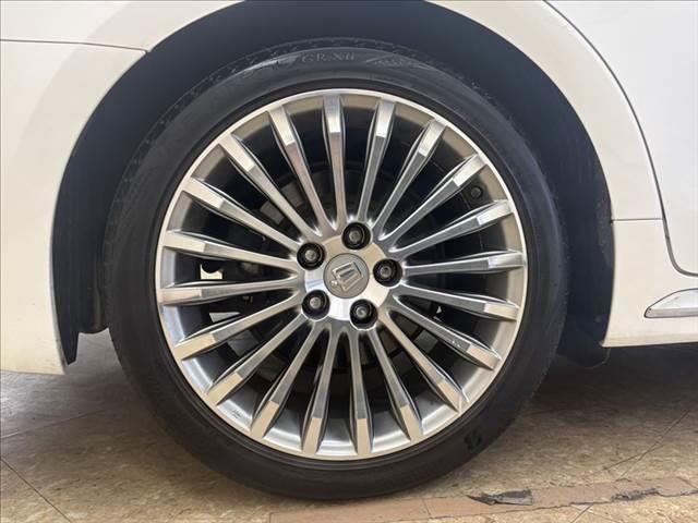 クラウンマジェスタ マジェスタ Fバージョン 禁煙車 全方位カメラ 純正OP18インチAW 黒革シート レーダークルーズコントロール シートヒーター ベンチレーション 純正ナビ フルセグTV ETC LEDヘッドランプ クリアランスソナー(28枚目)