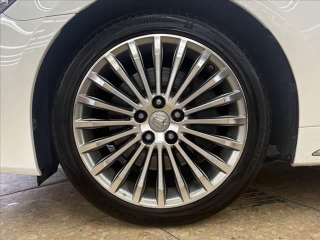 クラウンマジェスタ マジェスタ Fバージョン 禁煙車 全方位カメラ 純正OP18インチAW 黒革シート レーダークルーズコントロール シートヒーター ベンチレーション 純正ナビ フルセグTV ETC LEDヘッドランプ クリアランスソナー(30枚目)