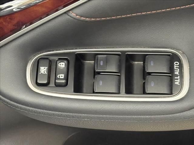 クラウンマジェスタ マジェスタ Fバージョン 禁煙車 全方位カメラ 純正OP18インチAW 黒革シート レーダークルーズコントロール シートヒーター ベンチレーション 純正ナビ フルセグTV ETC LEDヘッドランプ クリアランスソナー(42枚目)