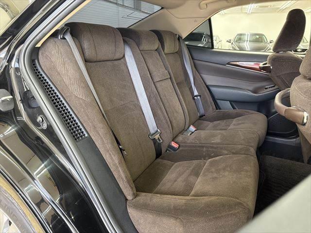 クラウンハイブリッド ロイヤルサルーン 純正HDDナビ バックカメラ フルセグTV HIDヘッドライト シートヒーター クルーズコントロール パワーシート Bluetooth ETC MTモード付 純正16インチアルミホイール USBポート(8枚目)