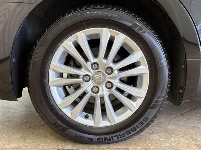 クラウンハイブリッド ロイヤルサルーン 純正HDDナビ バックカメラ フルセグTV HIDヘッドライト シートヒーター クルーズコントロール パワーシート Bluetooth ETC MTモード付 純正16インチアルミホイール USBポート(27枚目)