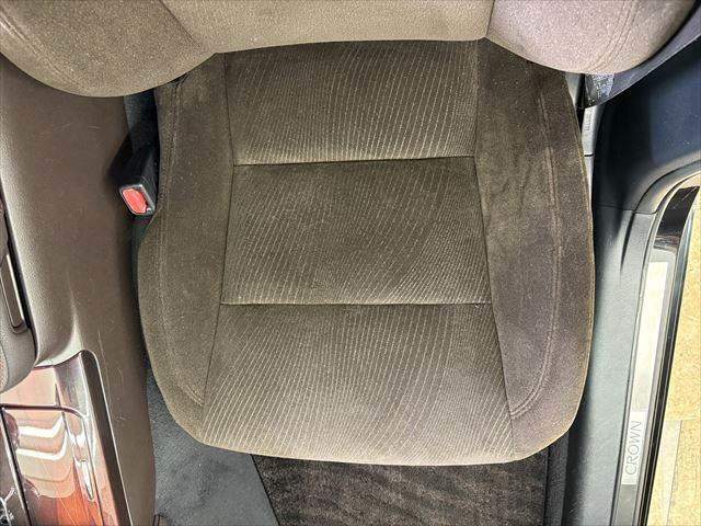 クラウンハイブリッド ロイヤルサルーン 純正HDDナビ バックカメラ フルセグTV HIDヘッドライト シートヒーター クルーズコントロール パワーシート Bluetooth ETC MTモード付 純正16インチアルミホイール USBポート(58枚目)