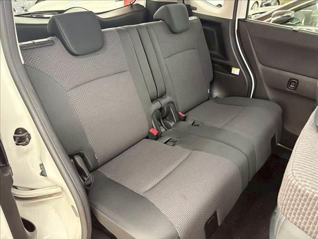 ソリオ ハイブリッドＭＸ　ＳＤナビ　レーダークルーズコントロール　衝突軽減ブレーキ　障害物センサー　パワースライドドア　フルセグ　ＬＥＤヘッドライト　Ｂｌｕｅｔｏｏｔｈ　純正１５インチアルミホイール　ＥＴＣ　禁煙車（7枚目）