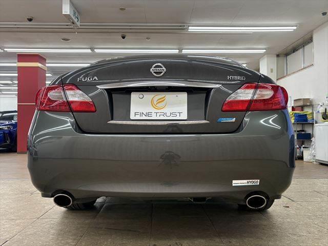 擦り傷から事故まで、自費・保検修理を自社鈑金塗装工場（イオンブース完備）にて綺麗に鈑金塗装致します♪