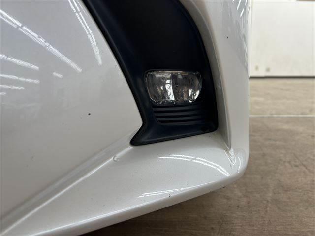 ＧＳ ＧＳ４５０ｈ　バージョンＬ　ＬＥＤヘッドライト　本革シート　レーダークルーズコントロール　ステアリングヒーター　ＨＵＤ　純正ＳＤナビ　Ｂｌｕｅｔｏｏｔｈ　フルセグＴＶ　衝突軽減ブレーキ　バックカメラ　電動リアゲート　パワーシート（24枚目）