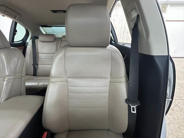 ＧＳ ＧＳ４５０ｈ　バージョンＬ　ＬＥＤヘッドライト　本革シート　レーダークルーズコントロール　ステアリングヒーター　ＨＵＤ　純正ＳＤナビ　Ｂｌｕｅｔｏｏｔｈ　フルセグＴＶ　衝突軽減ブレーキ　バックカメラ　電動リアゲート　パワーシート（58枚目）