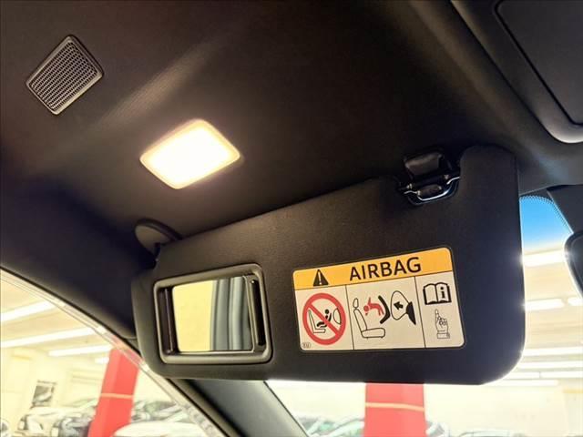 クラウンハイブリッド Ｓ　Ｃパッケージ　純正ＳＤナビ　バックカメラ　ヘッドアップディスプレイ　ＬＥＤライト　レーダークルーズコントロール　シートヒーター　衝突軽減ブレーキ　ブラインドスポットモニター　ブルーレイ再生　フルセグ　パワーシート（52枚目）