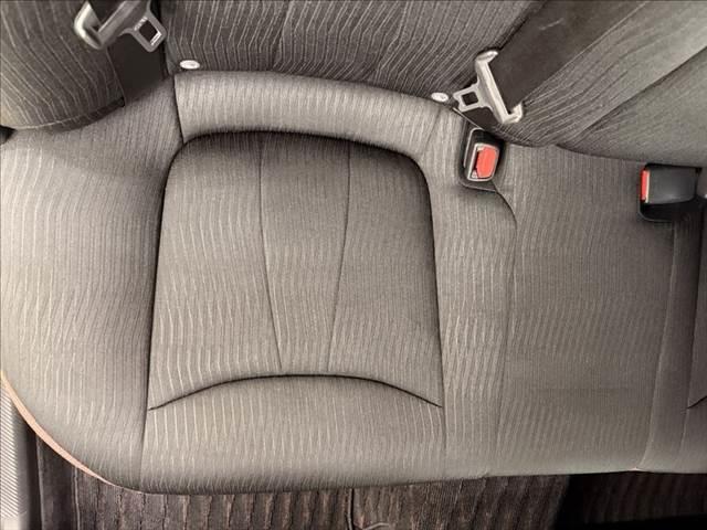 クラウンハイブリッド Ｓ　Ｃパッケージ　純正ＳＤナビ　バックカメラ　ヘッドアップディスプレイ　ＬＥＤライト　レーダークルーズコントロール　シートヒーター　衝突軽減ブレーキ　ブラインドスポットモニター　ブルーレイ再生　フルセグ　パワーシート（63枚目）