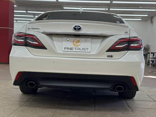 クラウンハイブリッド Ｇ　レーダークルーズコントロール　衝突軽減ブレーキ　フルセグＴＶ　Ｂｌｕｅｔｏｏｔｈ　バックカメラ　シートヒーター　シートエアコン　本革シート　パワーシート　禁煙車　ＬＥＤヘッドライト　スマートキー（19枚目）