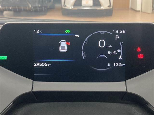 プリウス Ｚ　禁煙車　ガラスルーフ　デジタルインナーミラー　１２．３インチディスプレイオーディオ　全周囲カメラ　レーダークルーズコントロール　Ｂｌｕｅｔｏｏｔｈ　電動リアゲート　シートヒーター　４ＷＤ　寒冷地仕様（43枚目）