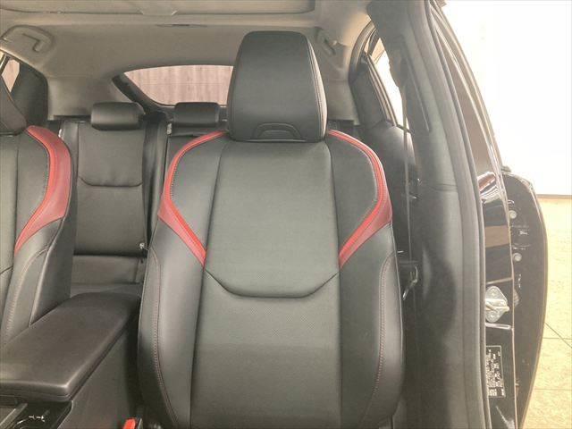 プリウス Ｚ　禁煙車　ガラスルーフ　デジタルインナーミラー　１２．３インチディスプレイオーディオ　全周囲カメラ　レーダークルーズコントロール　Ｂｌｕｅｔｏｏｔｈ　電動リアゲート　シートヒーター　４ＷＤ　寒冷地仕様（53枚目）