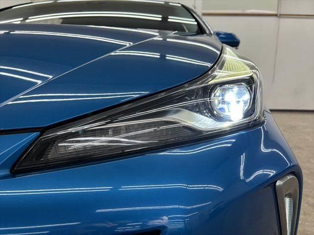 プリウス Ｓツーリングセレクション　純正ＳＤナビ　バックカメラ　Ｂｌｕｅｔｏｏｔｈ対応　シートヒーター　レーダークルーズコントロール　ＬＥＤヘッドライト　ＥＴＣ　衝突軽減ブレーキ　クリアランスソナー　オートハイビーム　スマートキー（12枚目）