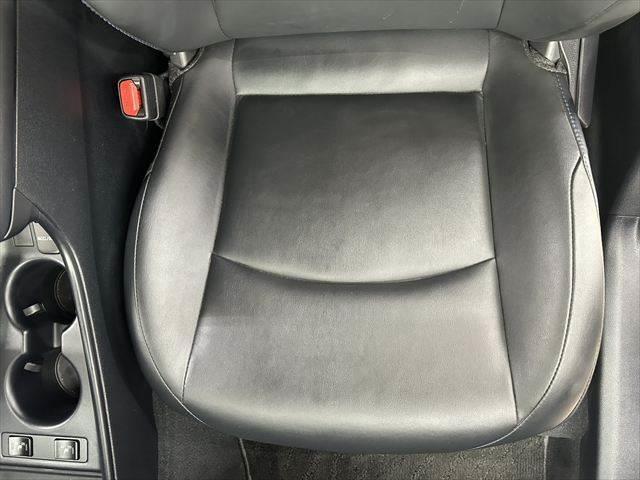 プリウス Ｓツーリングセレクション　純正ＳＤナビ　バックカメラ　Ｂｌｕｅｔｏｏｔｈ対応　シートヒーター　レーダークルーズコントロール　ＬＥＤヘッドライト　ＥＴＣ　衝突軽減ブレーキ　クリアランスソナー　オートハイビーム　スマートキー（58枚目）