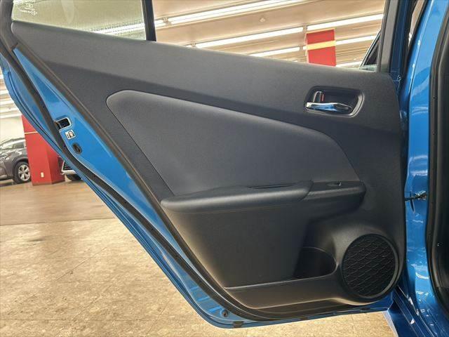 プリウス Ｓツーリングセレクション　純正ＳＤナビ　バックカメラ　Ｂｌｕｅｔｏｏｔｈ対応　シートヒーター　レーダークルーズコントロール　ＬＥＤヘッドライト　ＥＴＣ　衝突軽減ブレーキ　クリアランスソナー　オートハイビーム　スマートキー（59枚目）