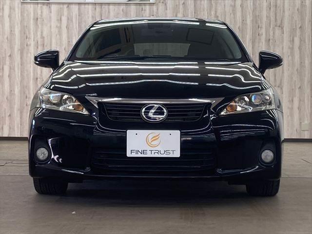 ＣＴ ＣＴ２００ｈ　バージョンＣ　純正ＳＤナビ　クルーズコントロール　バックカメラ　ＨＩＤヘッドライト　フルセグＴＶ　シートヒーター　Ｂｌｕｅｔｏｏｔｈ　禁煙車　ＥＴＣ　スマートキー　ＤＶＤ再生　ドライブレコーダー　盗難防止装置（13枚目）