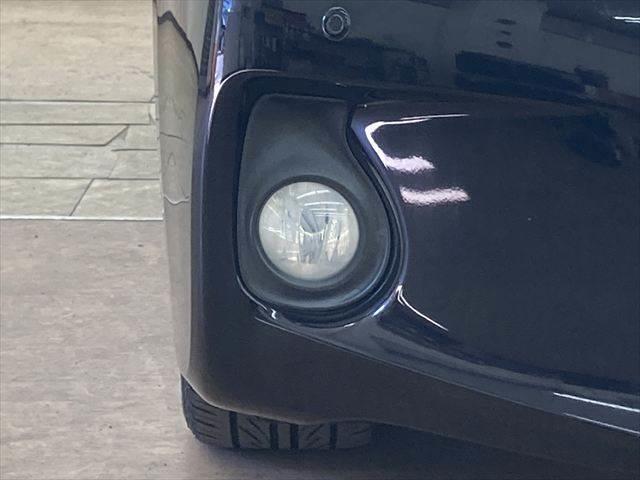 ＣＴ ＣＴ２００ｈ　バージョンＣ　純正ＳＤナビ　クルーズコントロール　バックカメラ　ＨＩＤヘッドライト　フルセグＴＶ　シートヒーター　Ｂｌｕｅｔｏｏｔｈ　禁煙車　ＥＴＣ　スマートキー　ＤＶＤ再生　ドライブレコーダー　盗難防止装置（23枚目）