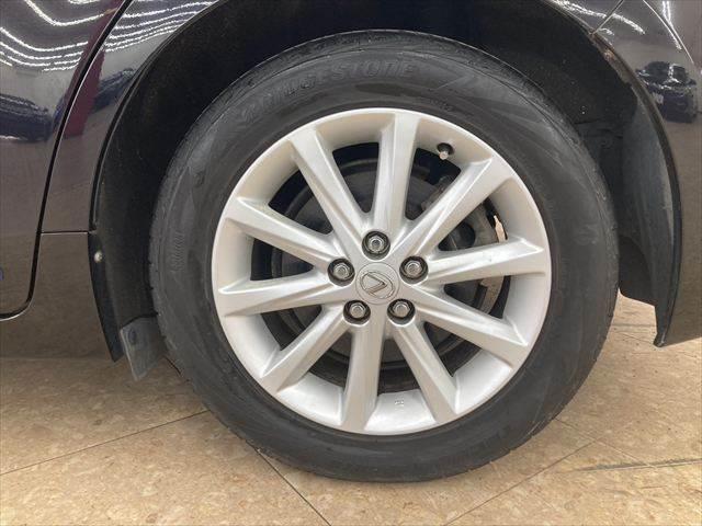 ＣＴ ＣＴ２００ｈ　バージョンＣ　純正ＳＤナビ　クルーズコントロール　バックカメラ　ＨＩＤヘッドライト　フルセグＴＶ　シートヒーター　Ｂｌｕｅｔｏｏｔｈ　禁煙車　ＥＴＣ　スマートキー　ＤＶＤ再生　ドライブレコーダー　盗難防止装置（28枚目）