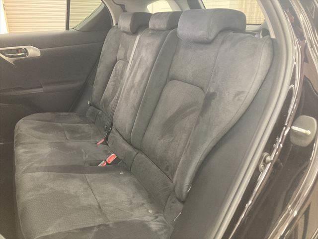 ＣＴ ＣＴ２００ｈ　バージョンＣ　純正ＳＤナビ　クルーズコントロール　バックカメラ　ＨＩＤヘッドライト　フルセグＴＶ　シートヒーター　Ｂｌｕｅｔｏｏｔｈ　禁煙車　ＥＴＣ　スマートキー　ＤＶＤ再生　ドライブレコーダー　盗難防止装置（33枚目）