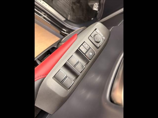 ＮＸ ＮＸ３００ｈ　Ｆスポーツ　ガラスルーフ　純正ＳＤナビ　全方位カメラ　本革シート　電動リアゲート　純正フルエアロ　ＬＥＤヘッドライト　フルセグＴＶ　レーダークルーズコントロール　衝突軽減ブレーキ　シートエアコン（42枚目）