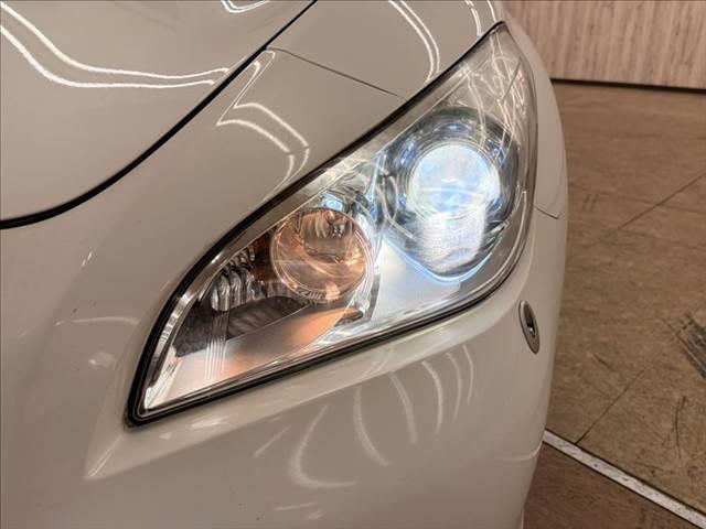 フーガ ３７０ＧＴ　純正ＨＤＤナビ　バックカメラ　サイドカメラ　フルセグＴＶ　ＨＩＤヘッドライト　Ｂｌｕｅｔｏｏｔｈ対応　ＥＴＣ　ミュージックサーバー　パワーシート　オットマン　スマートキー　ＭＴモード付ＡＴ（11枚目）